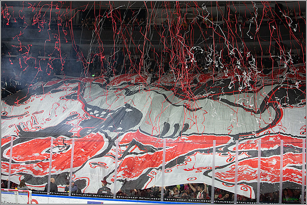 PENNY DEL; Koelner Haie- Duesseldorfer EG; Koeln, 16.12.2022